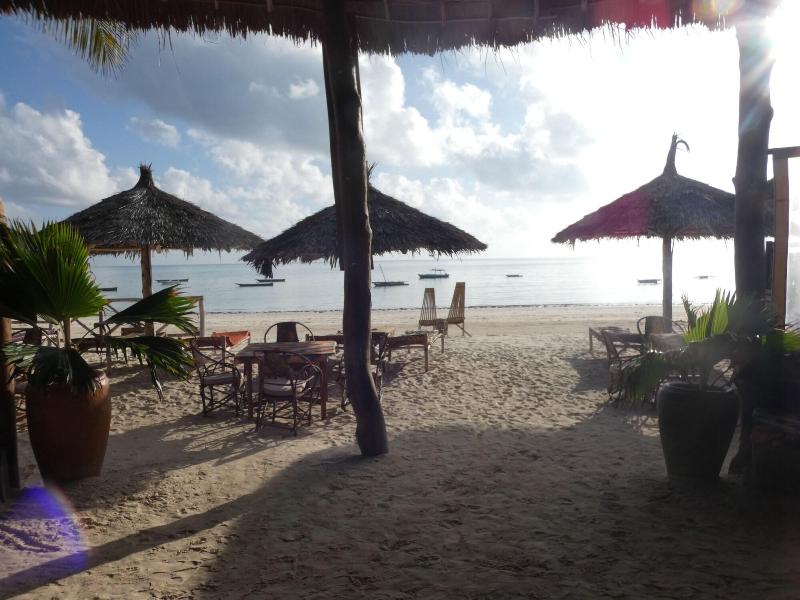 Bahari Pizza Restaurant And Bungalows image