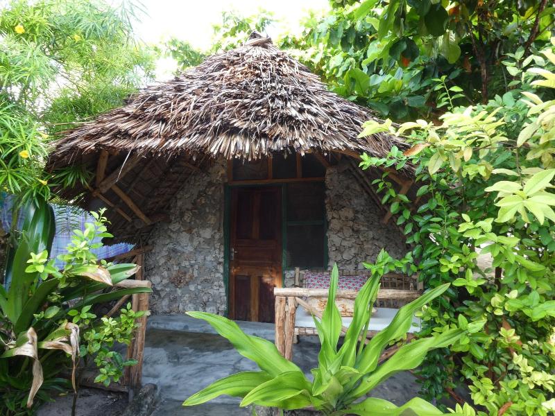 Bahari Pizza Restaurant And Bungalows image