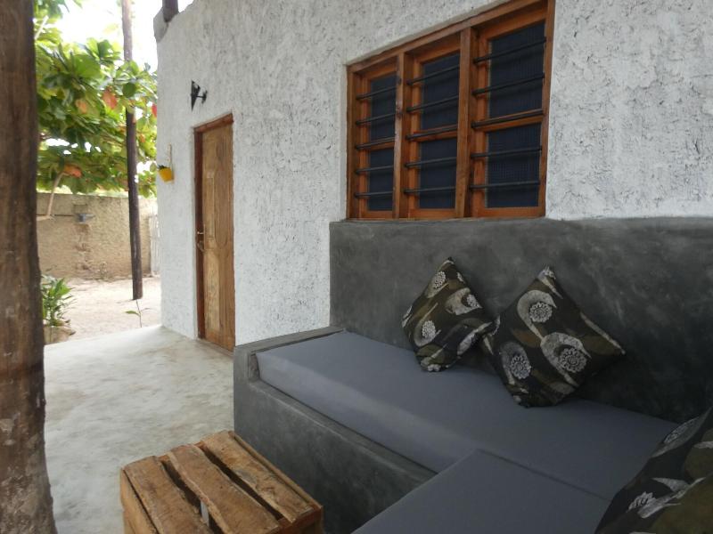 Bahari Pizza Restaurant And Bungalows image