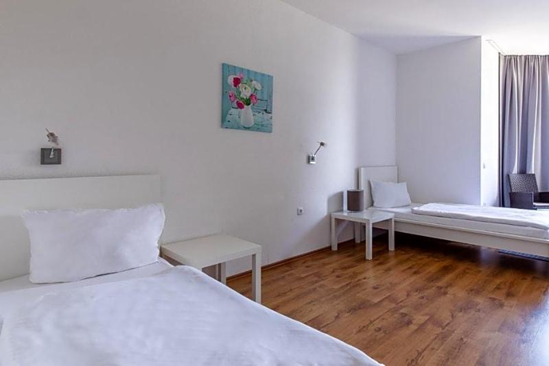 Hotel Zum Dorfbrunnen image