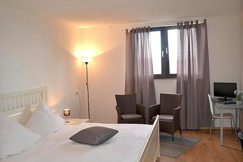 Hotel Zum Dorfbrunnen image