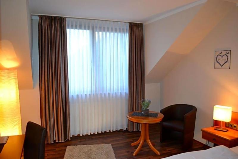 Hotel Zum Dorfbrunnen image