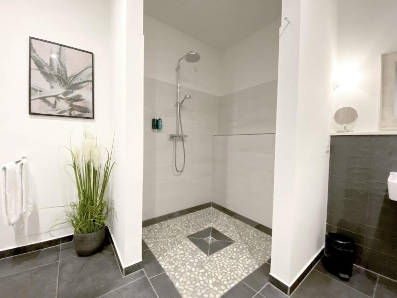 Intermar Hotel & Apartments image