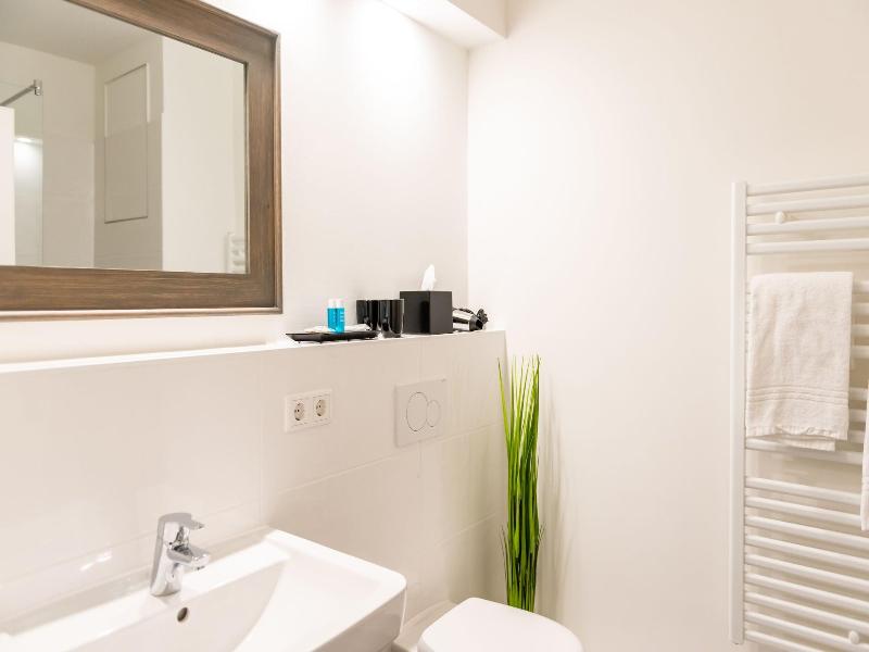 Intermar Hotel & Apartments image
