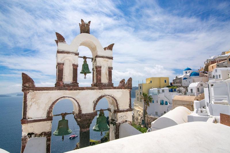 White Cave House image
