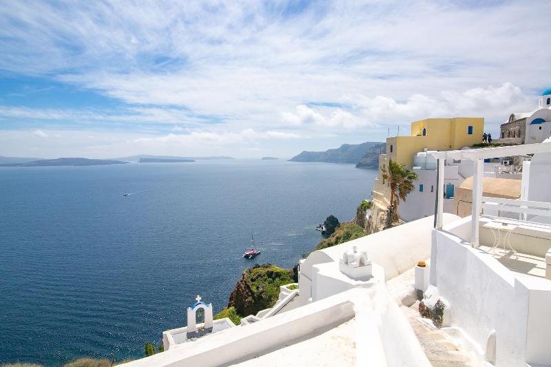 White Cave House image