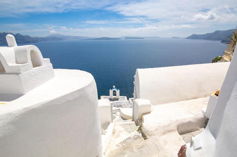 White Cave House image