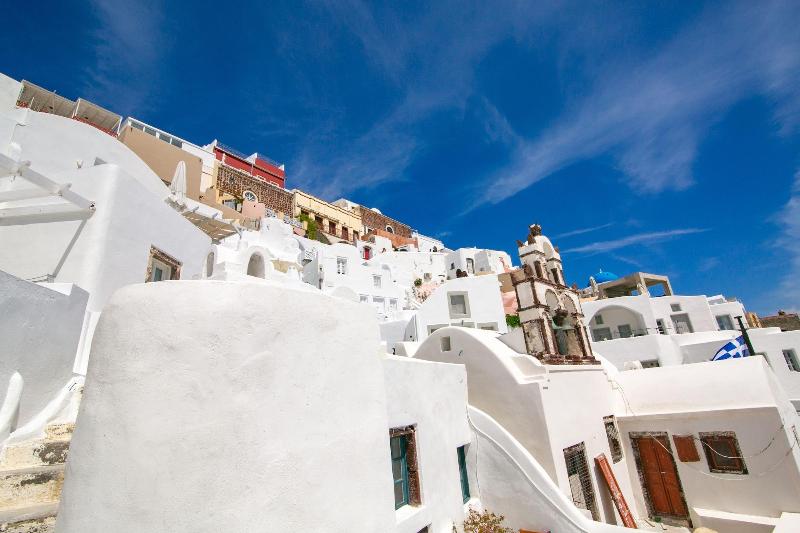 White Cave House image