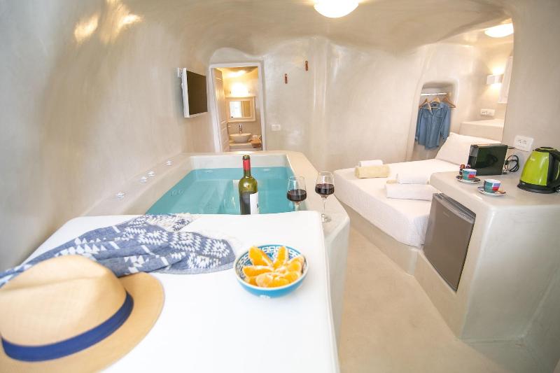 White Cave House image