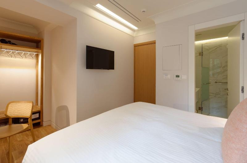 Niche Hotel Athens image
