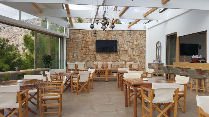 Pefkos Blue Hotel