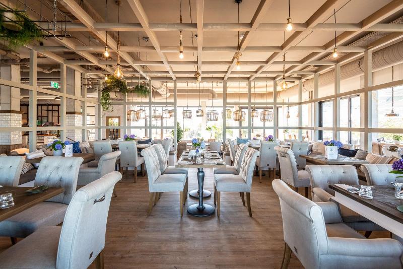 Neu Papa Rhein By Bollands Hotels image