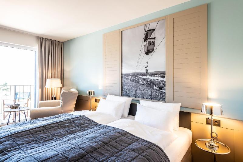 Neu Papa Rhein By Bollands Hotels image