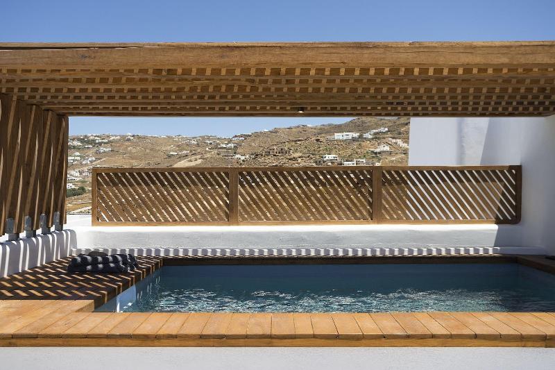 Mykonos Soul Luxury Suites - Adults Only