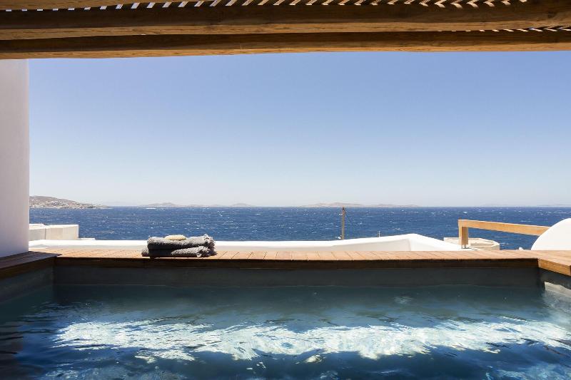 Mykonos Soul Luxury Suites - Adults Only