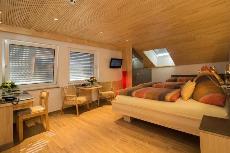 Hotel Garni Jägerhof image
