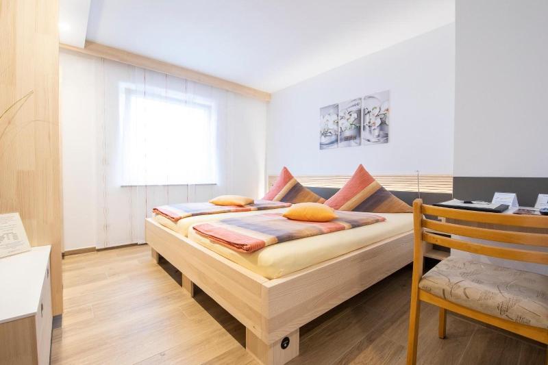 Hotel Garni Jägerhof image