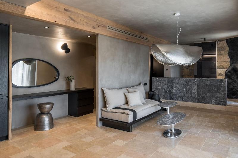 Acro Wellness Suites - Adults Only image