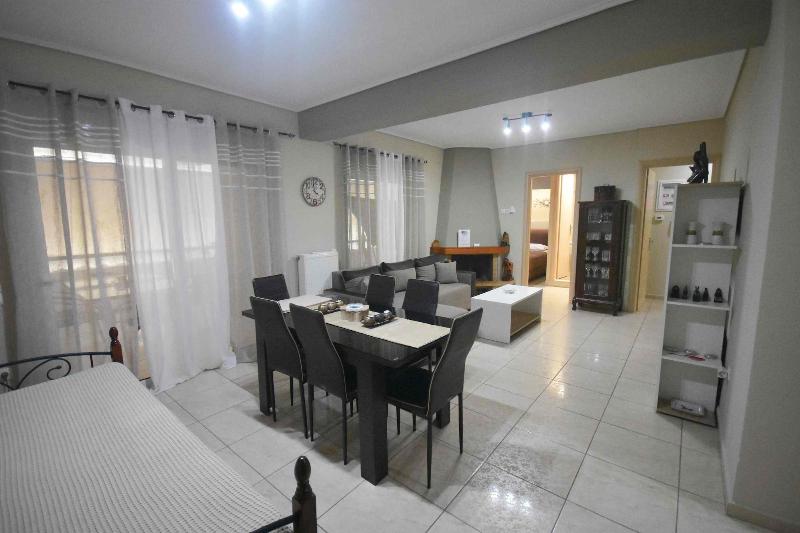 A&J Apartments Athens airport