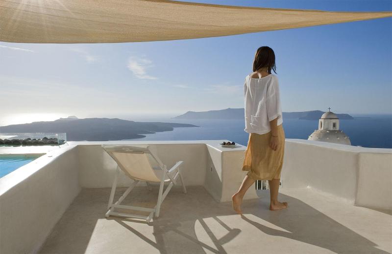 Aesthesis Boutique Villas Fira image