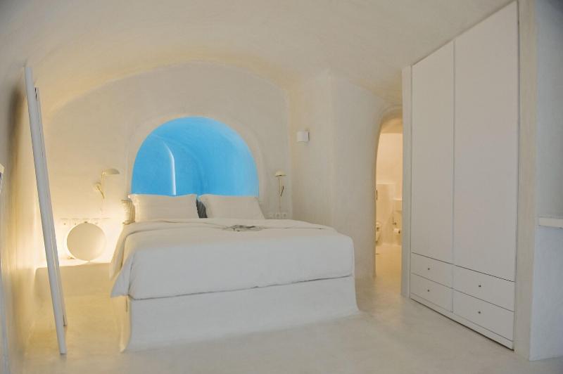 Aesthesis Boutique Villas Fira image