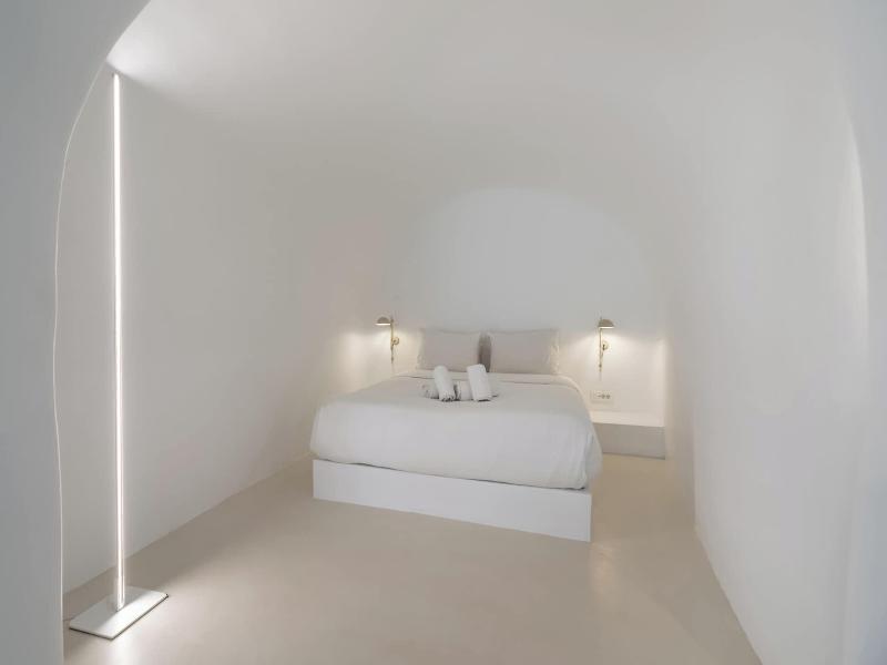 Aesthesis Boutique Villas Fira image