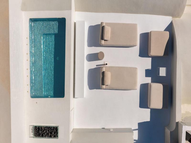 Aesthesis Boutique Villas Fira image
