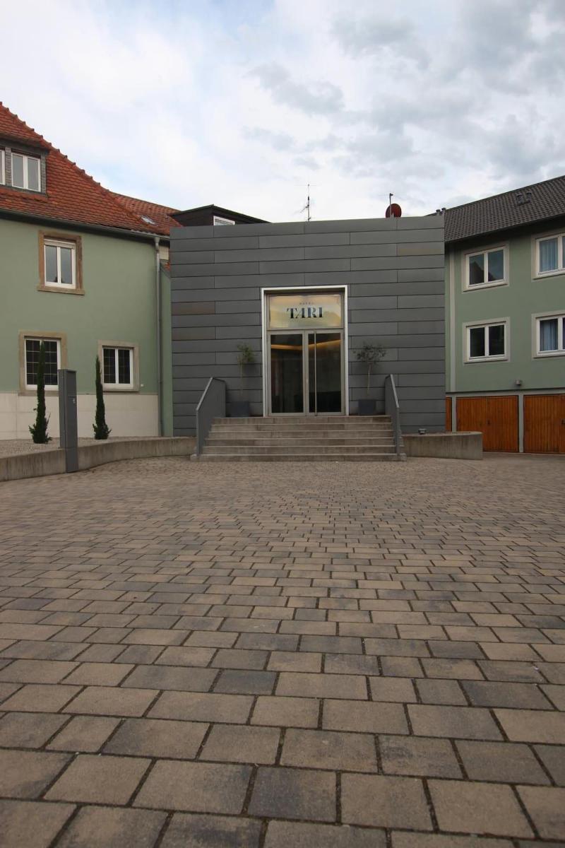 Hotel Tari 3