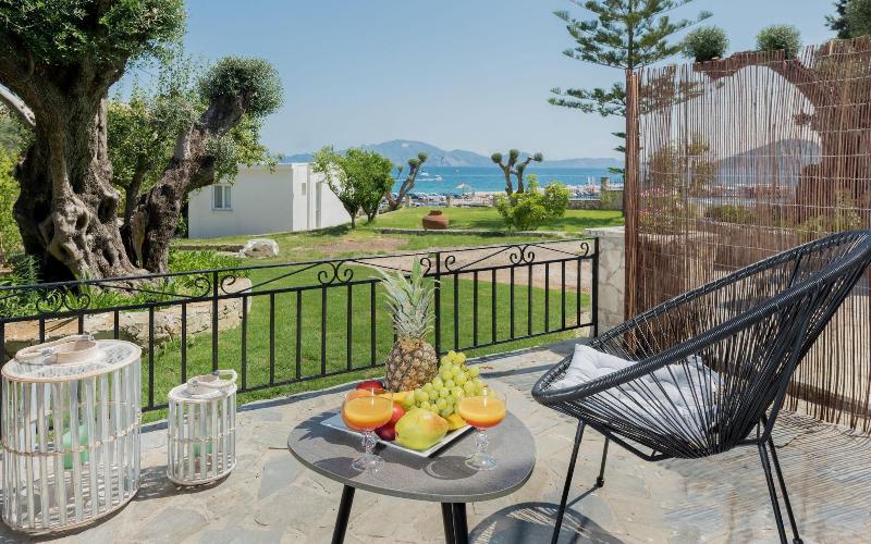 Eptanisos Beachfront Suites Zante image