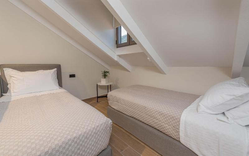 Eptanisos Beachfront Suites Zante image