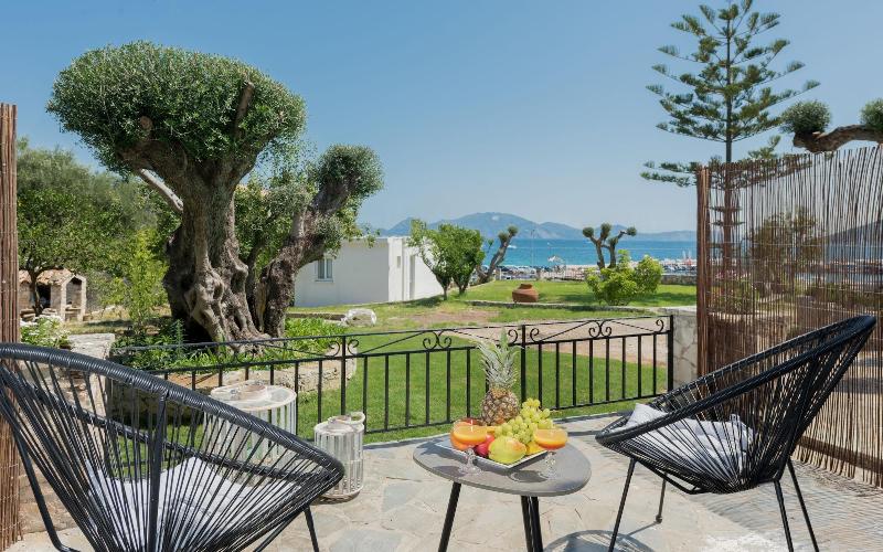 Eptanisos Beachfront Suites Zante image