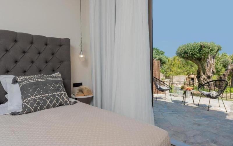 Eptanisos Beachfront Suites Zante image
