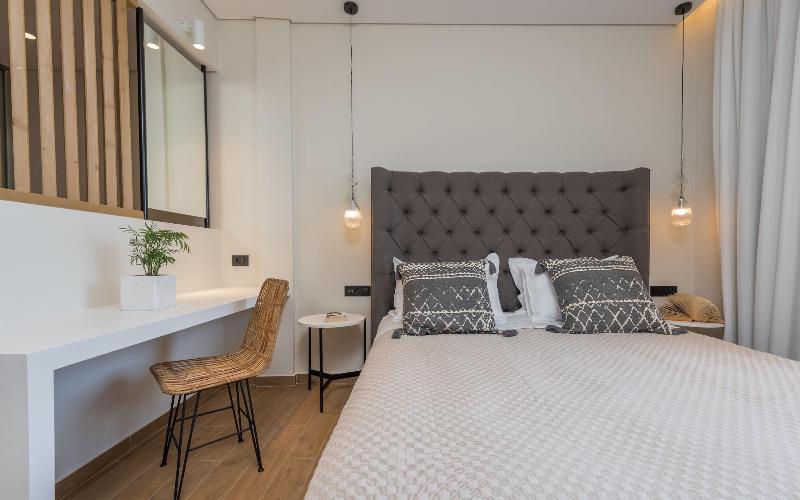 Eptanisos Beachfront Suites Zante image