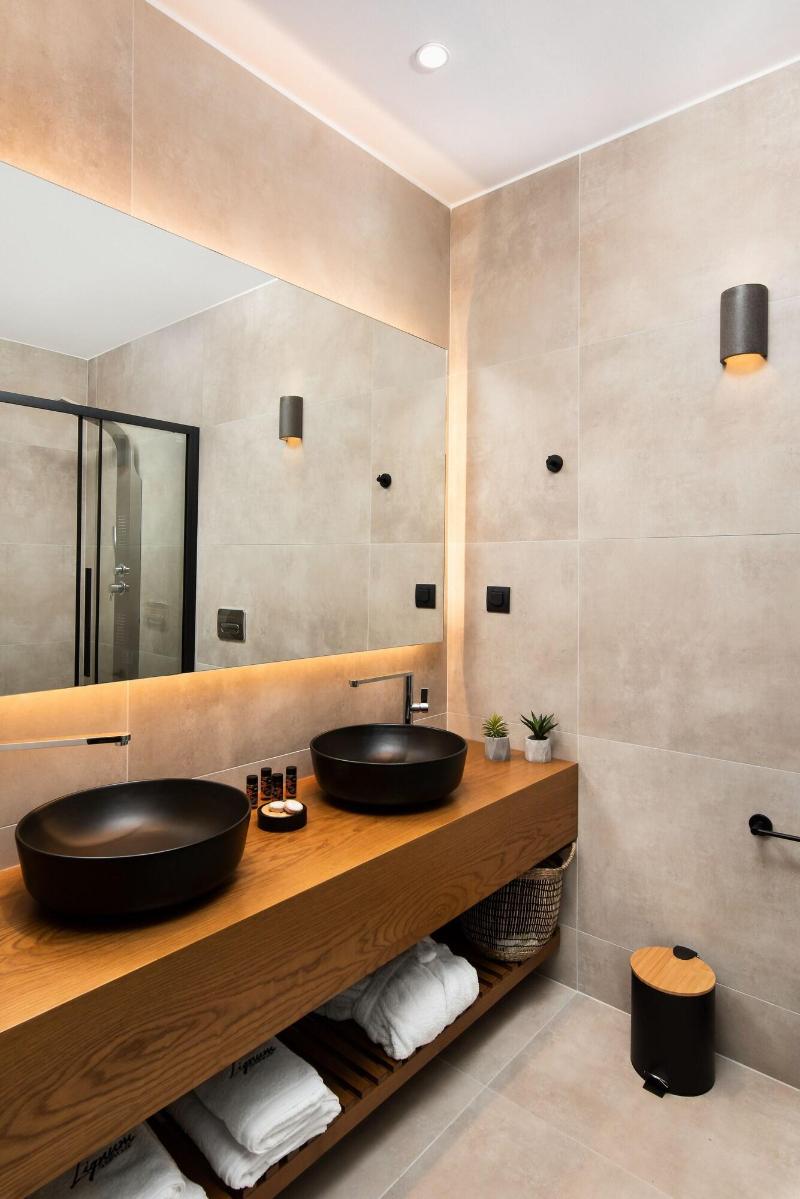 Lignum Suites Chania image