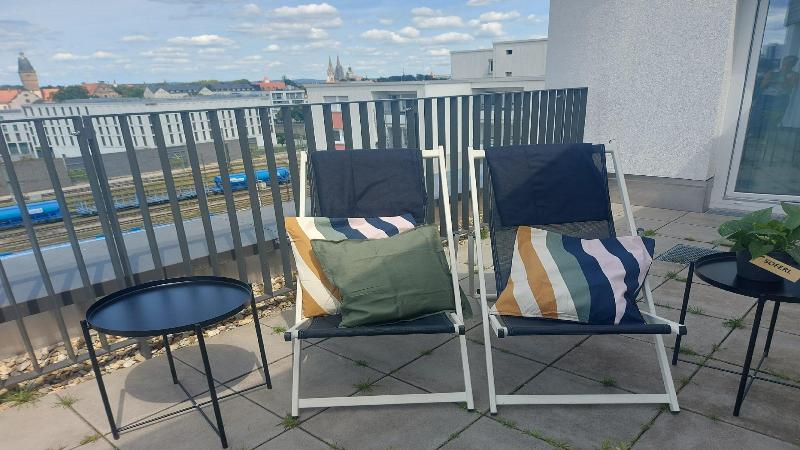 Holiday Inn - the niu, Sparrow Regensburg image