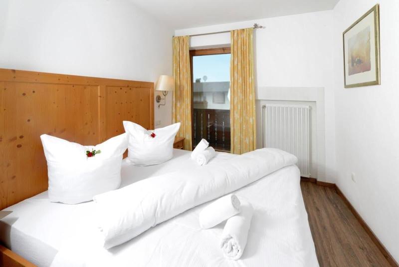 Hotel Pension Zur Linde image