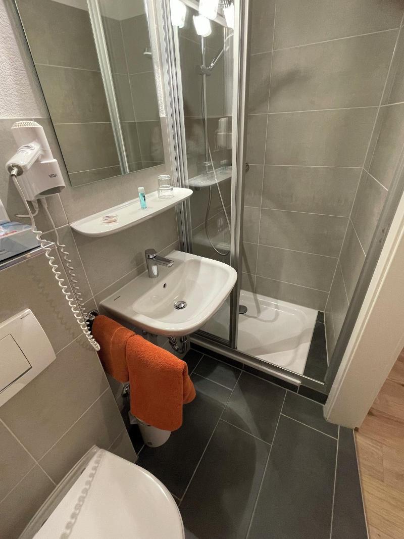 Dom Hotel image