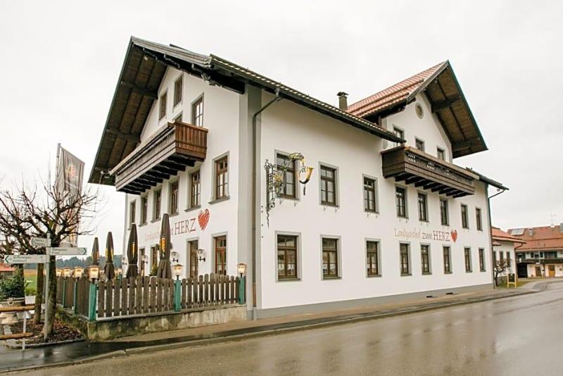 Landgasthof Zum Herz image