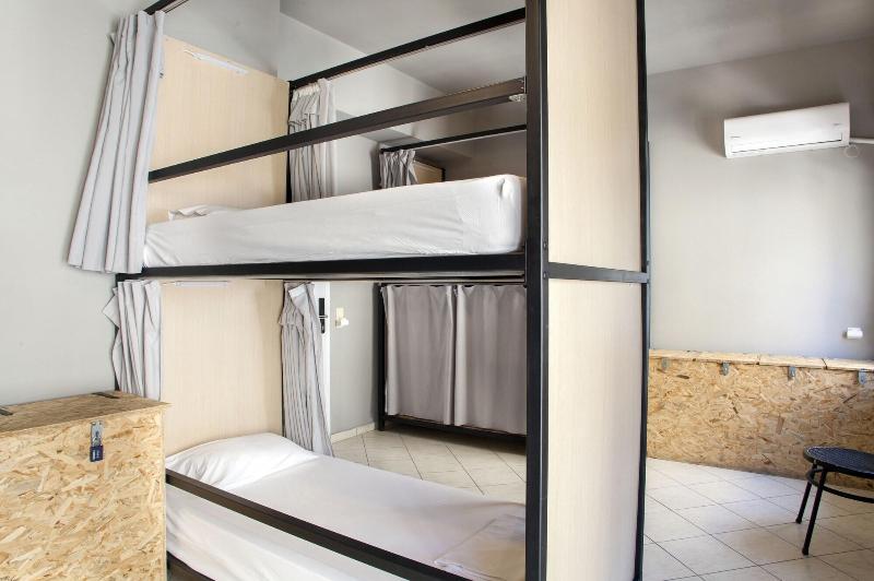 So Young Hostel image