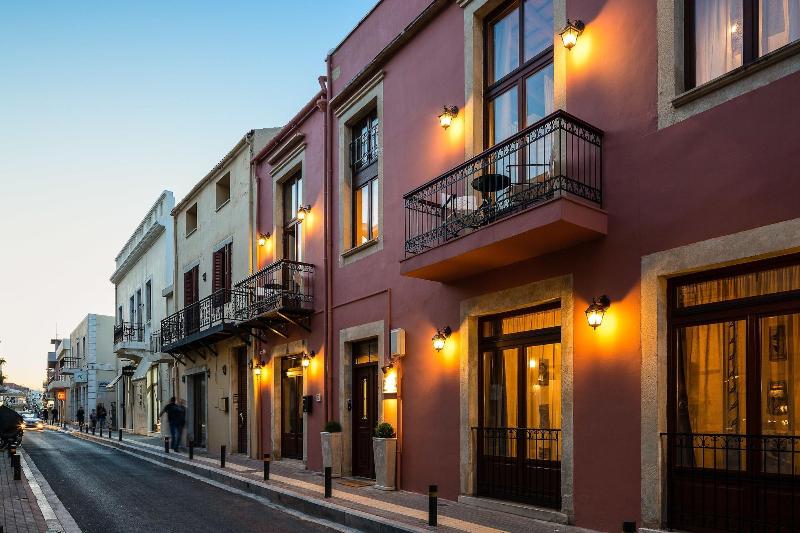 Phaedra Suites image