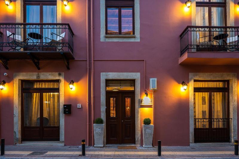Phaedra Suites image