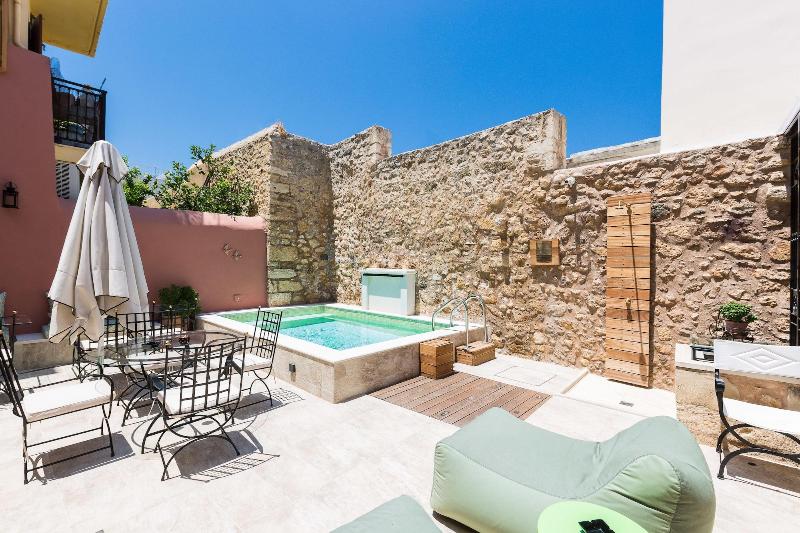 Phaedra Suites image