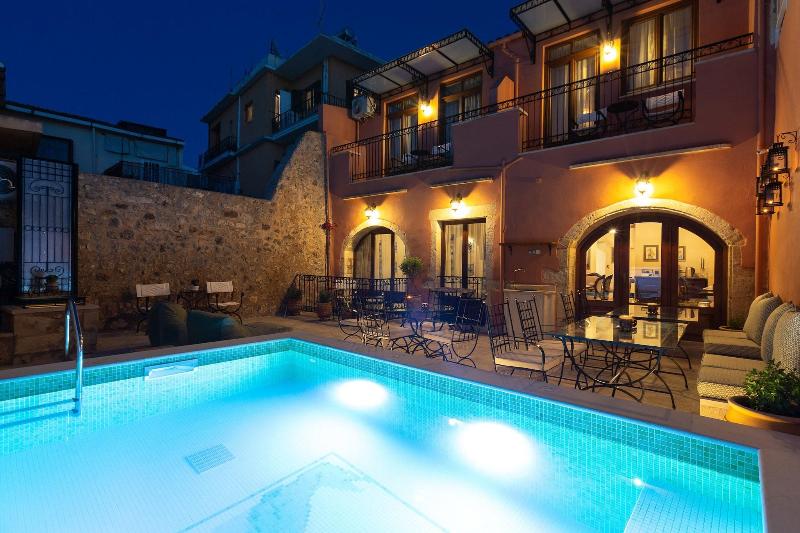 Phaedra Suites image