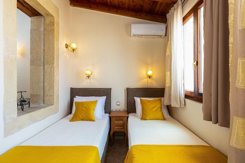 Phaedra Suites image