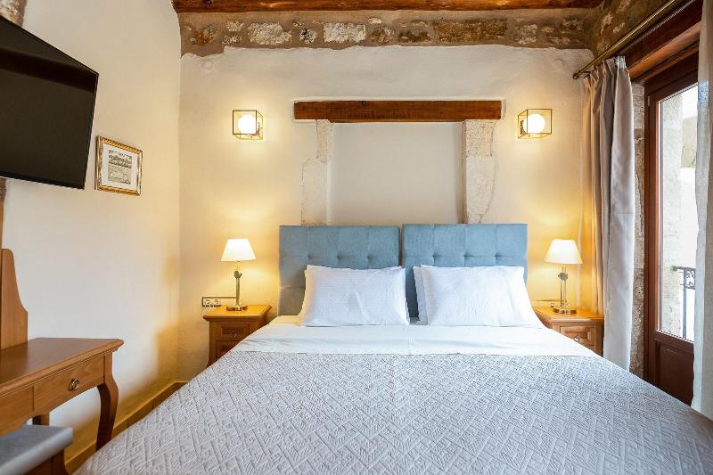 Phaedra Suites image