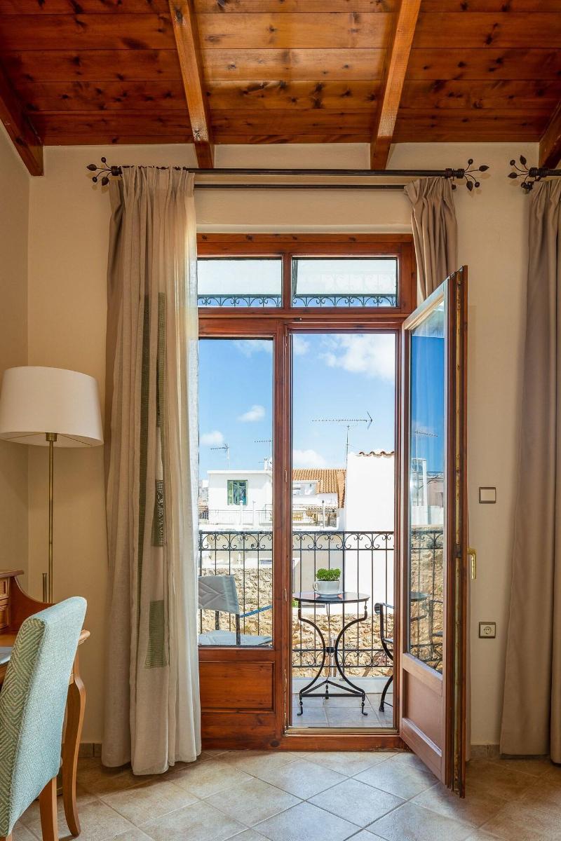 Phaedra Suites image