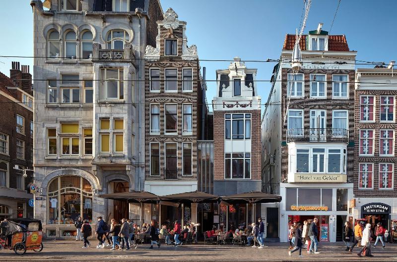 Damrak Short Stay Amsterdam image