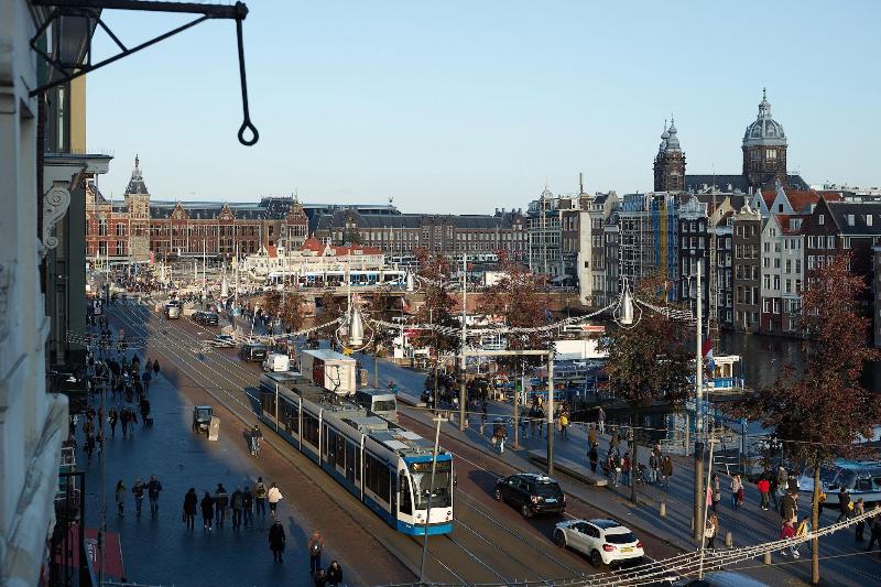 Damrak Short Stay Amsterdam image