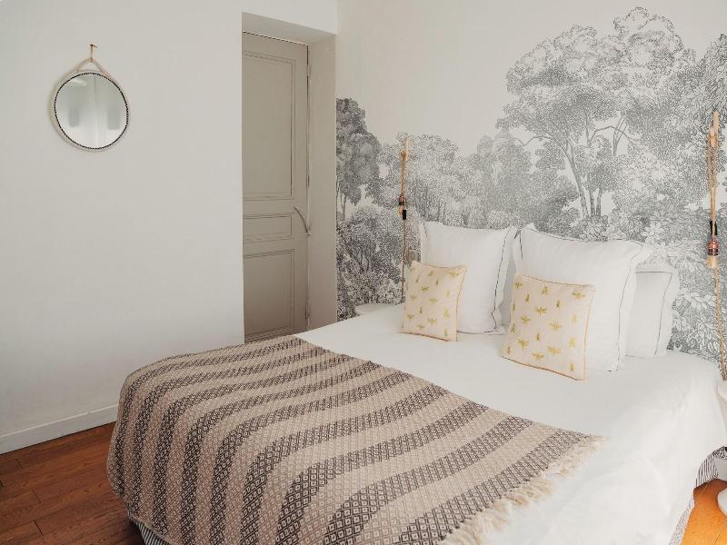 Villa M image