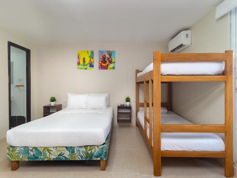 Avexi Suites image
